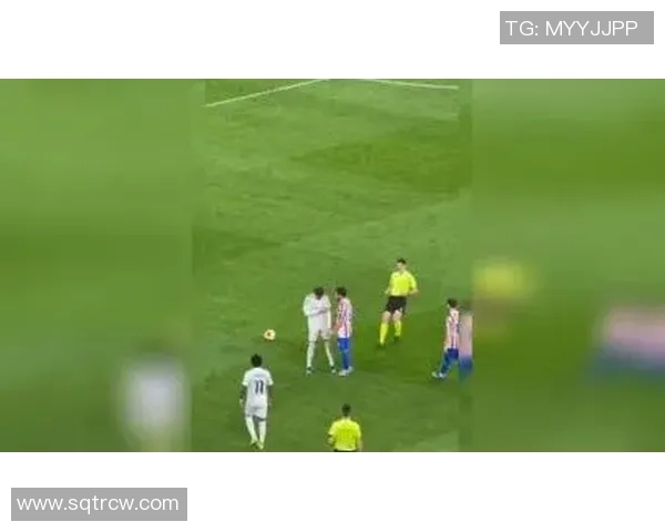 巴西足球气氛:激情四溢的绿茵场与热情洋溢的球迷文化